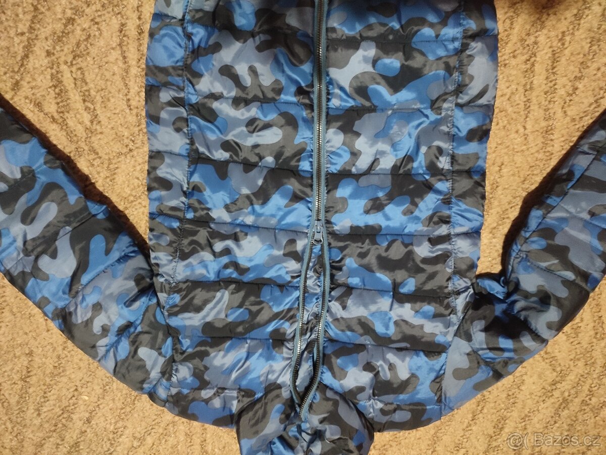 Chlapecká přechodová bunda vel. 134