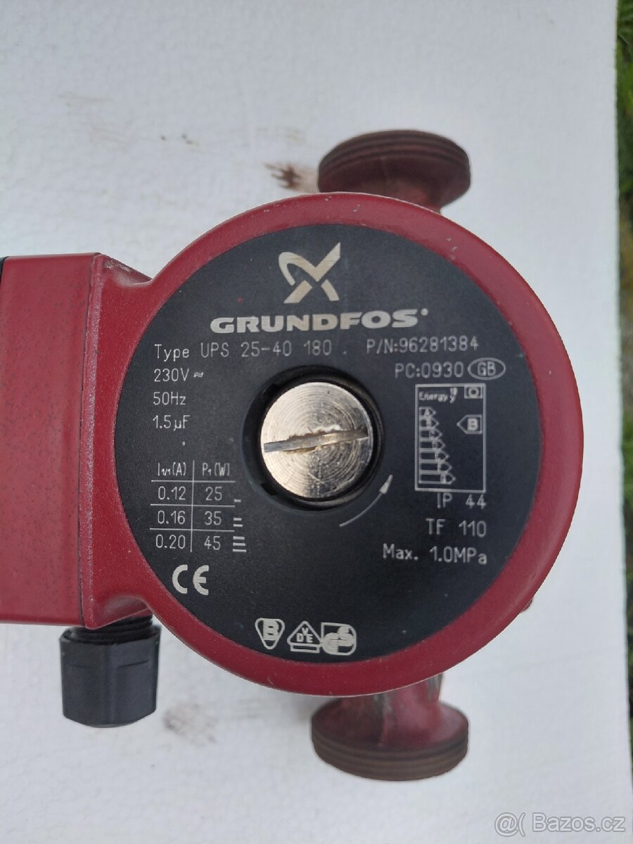 Oběhové čerpadlo Grundfos UPS 25-40 180
