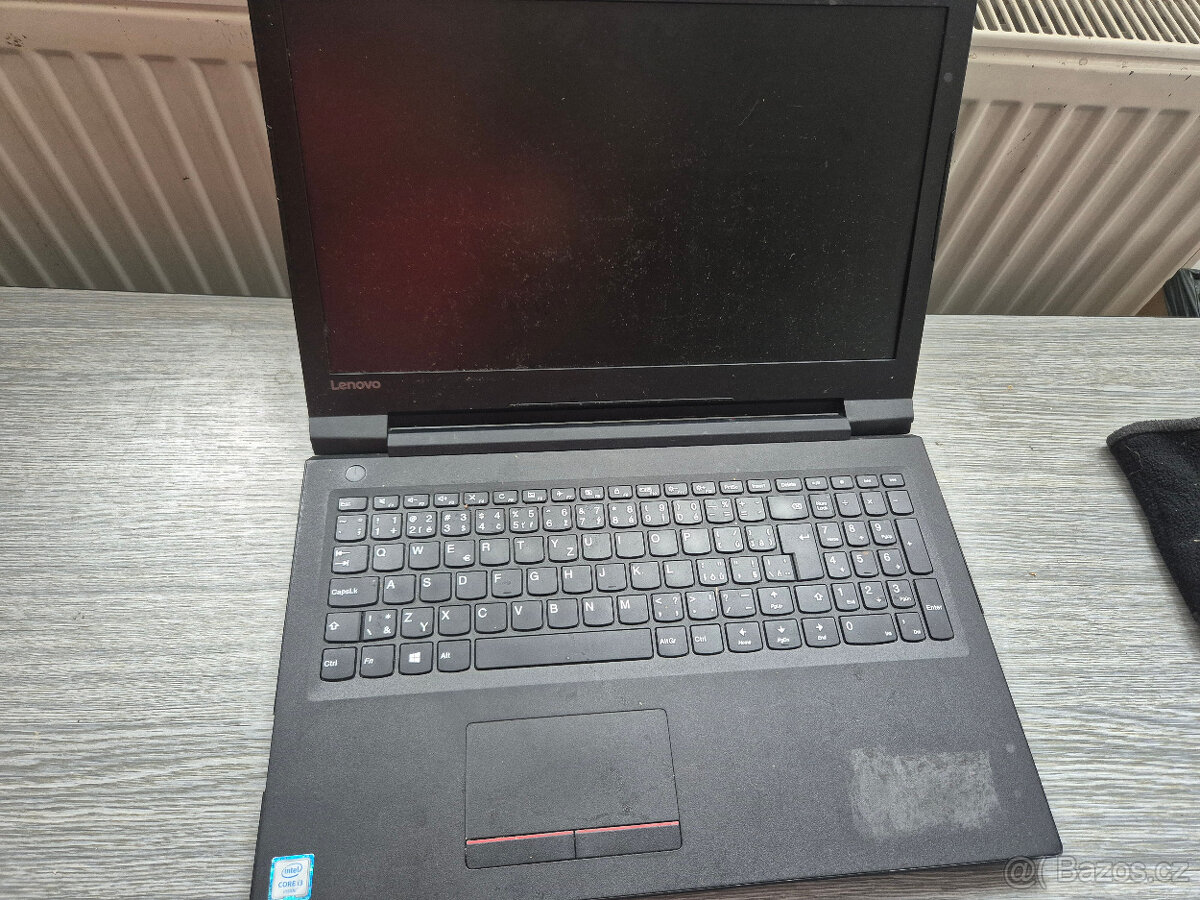 Lenovo v110-15isk, vadná základní deska