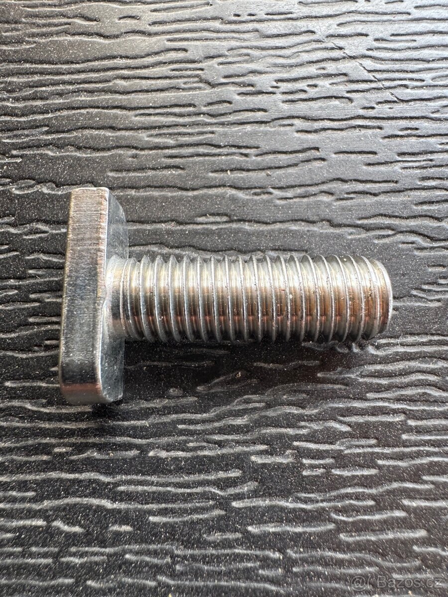 Nerez šrouby M10 x 30 kladívkový, fve, solární