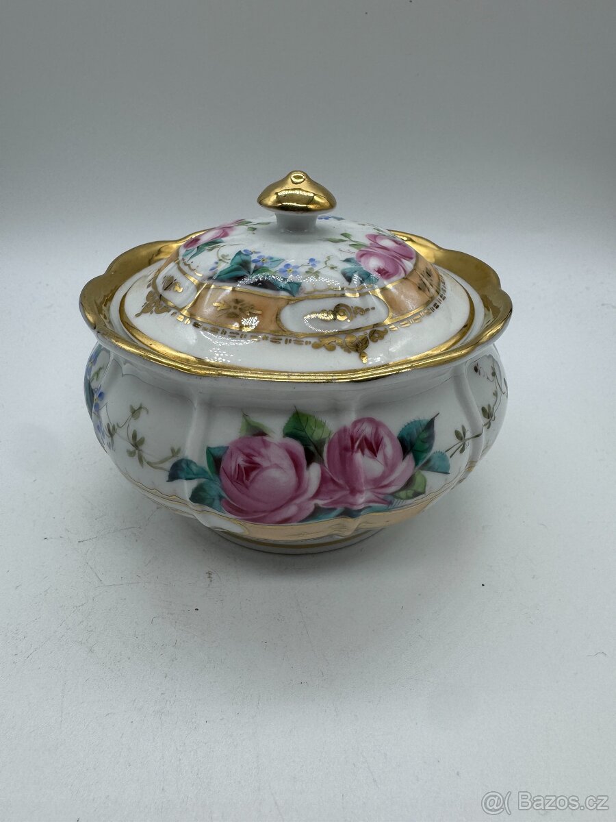 Sběratel nabízí staré porcelánové cukřenky