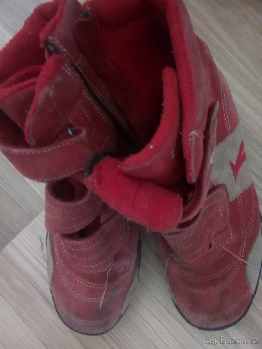 Kotnikove boty vel. 35