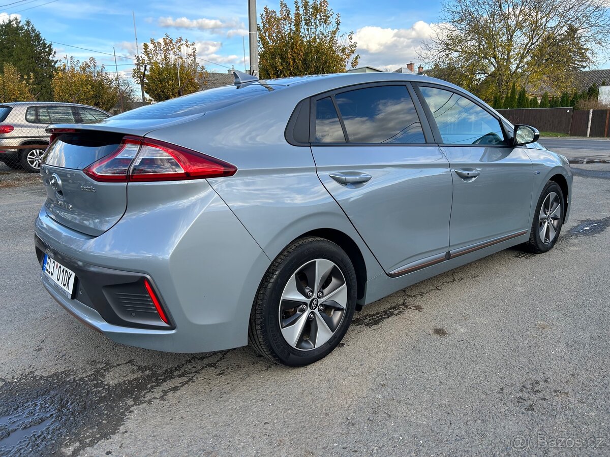 HYUNDAI IONIQ elektric SoH 100%