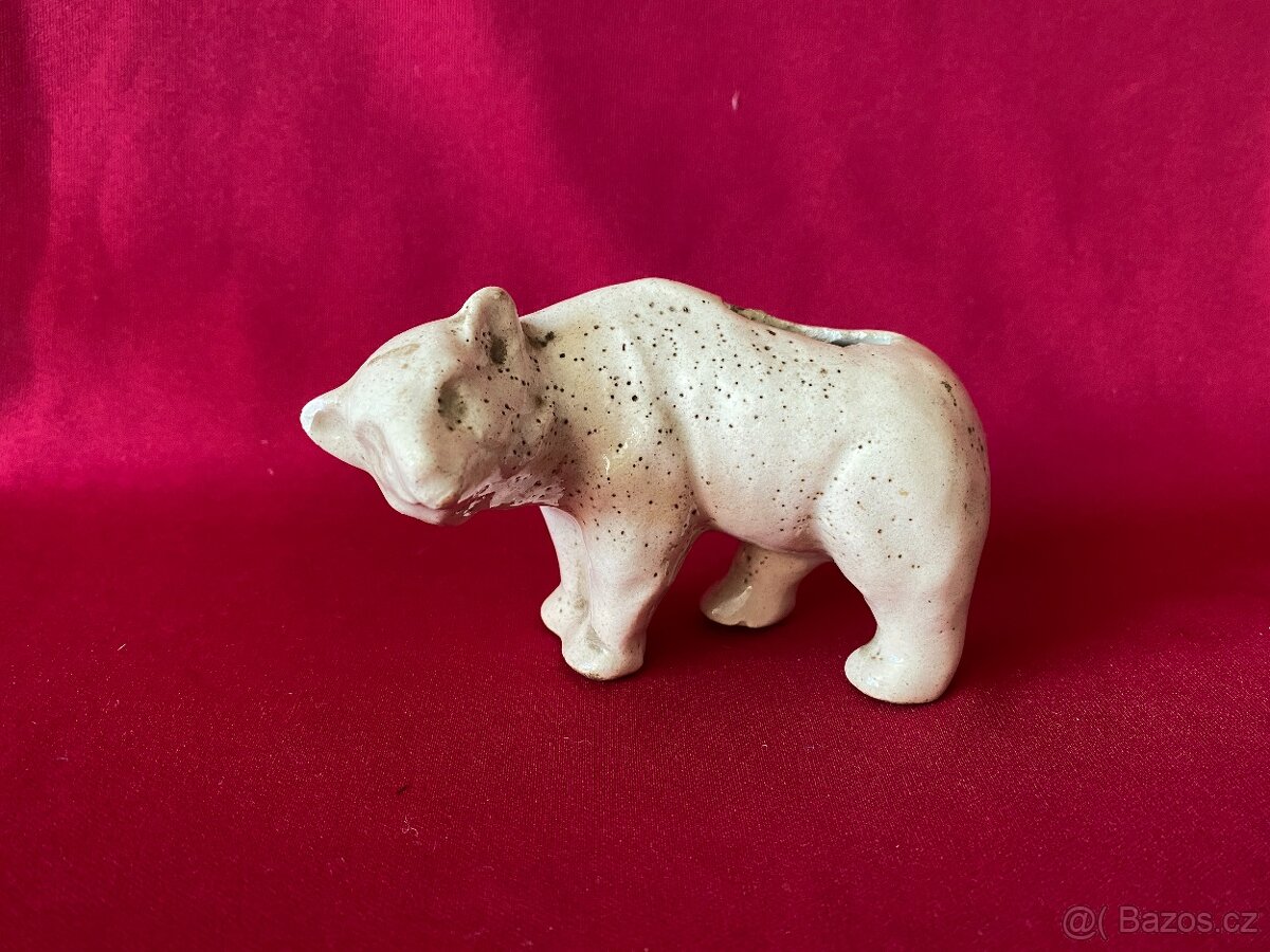 kasička pokladnička stará pokladnička lední medvěd RARITA