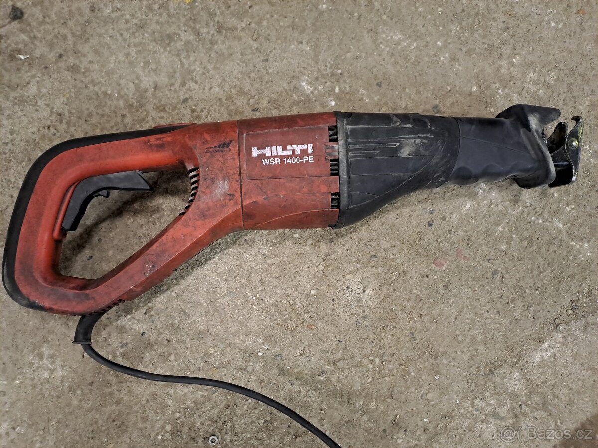 přímočará pila Hilti