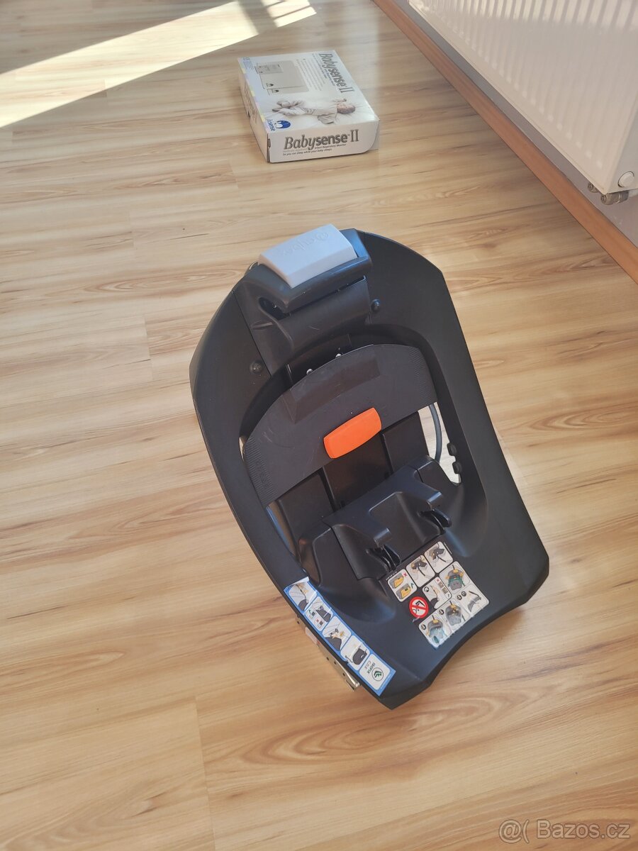 Vajičko Cybex + základna ISOFIX