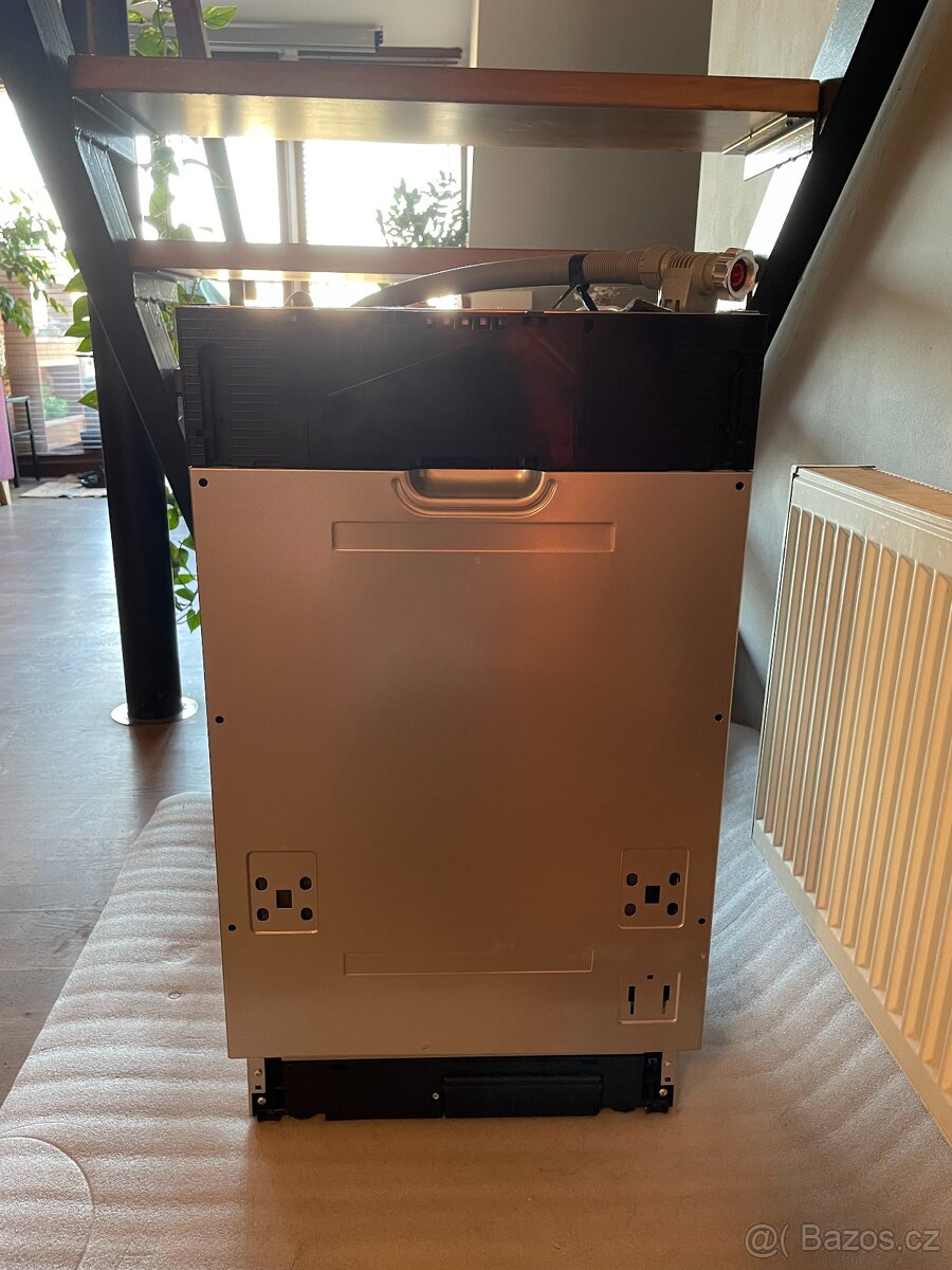 Myčka nádobí vestavná Gorenje GV520E10 (45 cm)