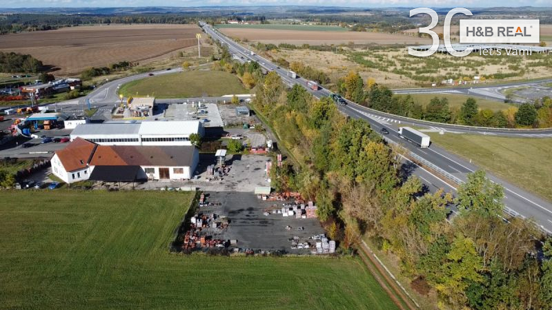 Skladový a prodejní areál okres Benešov