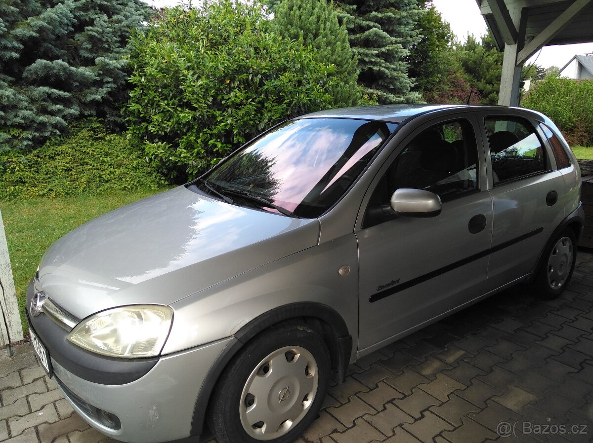 Opel Corsa 1.0 Comfort r.v.2001 263 tis.km