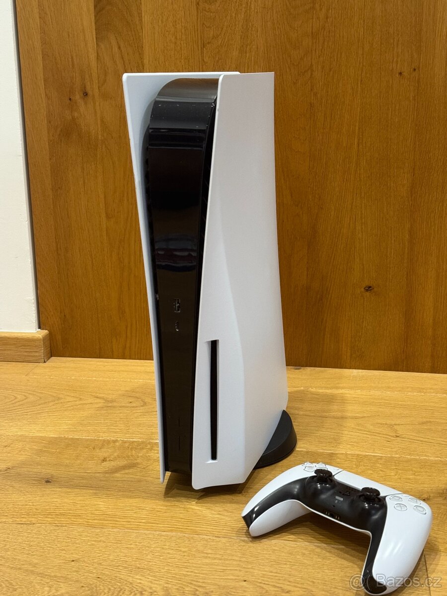 Playstation 5 s mechanikou