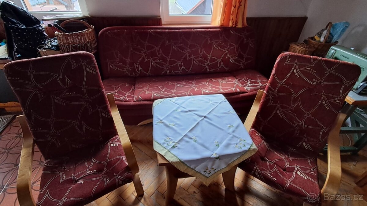 Set rozkládací gauč a dvě křesla