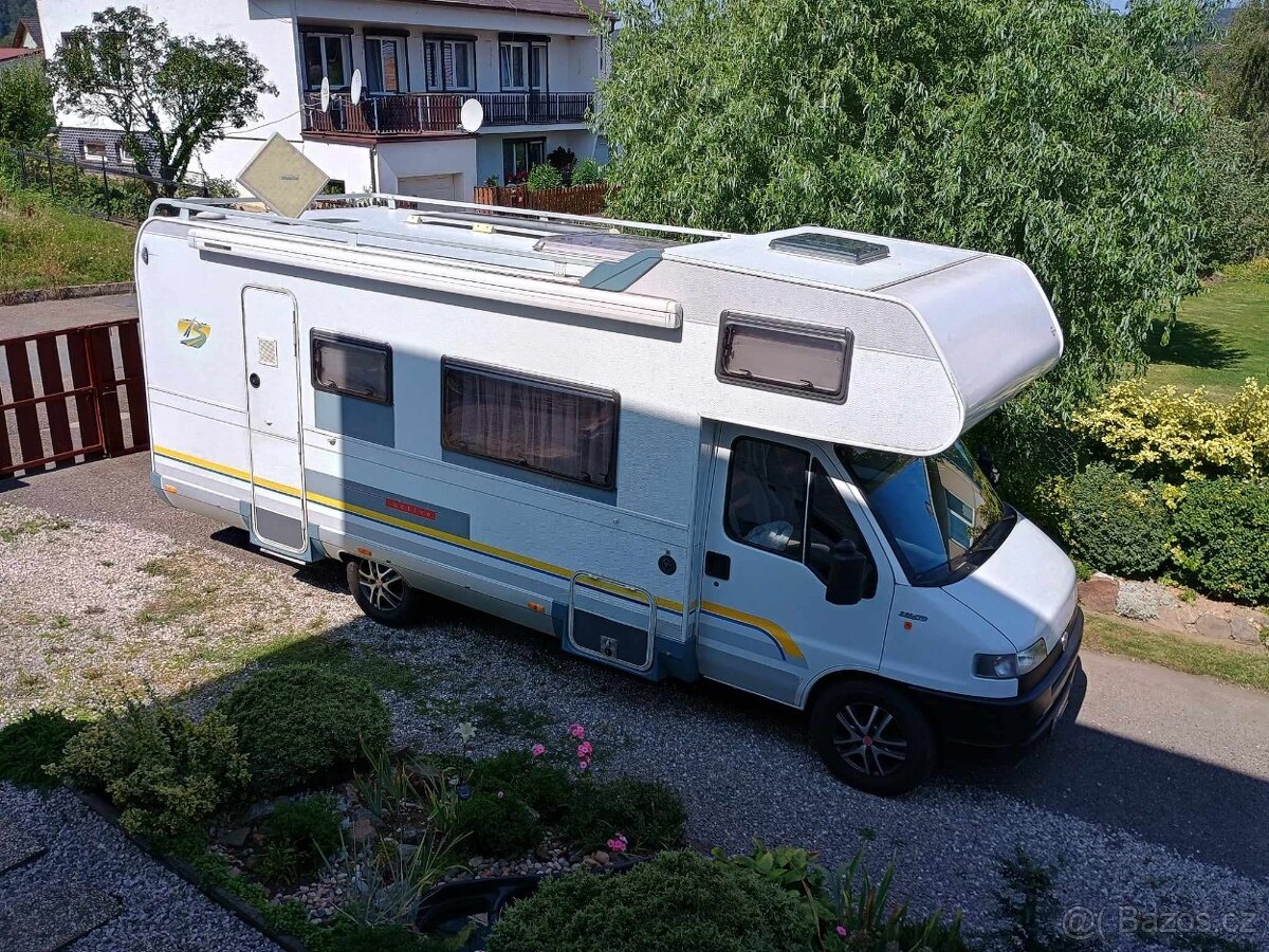Obytné auto Büstner