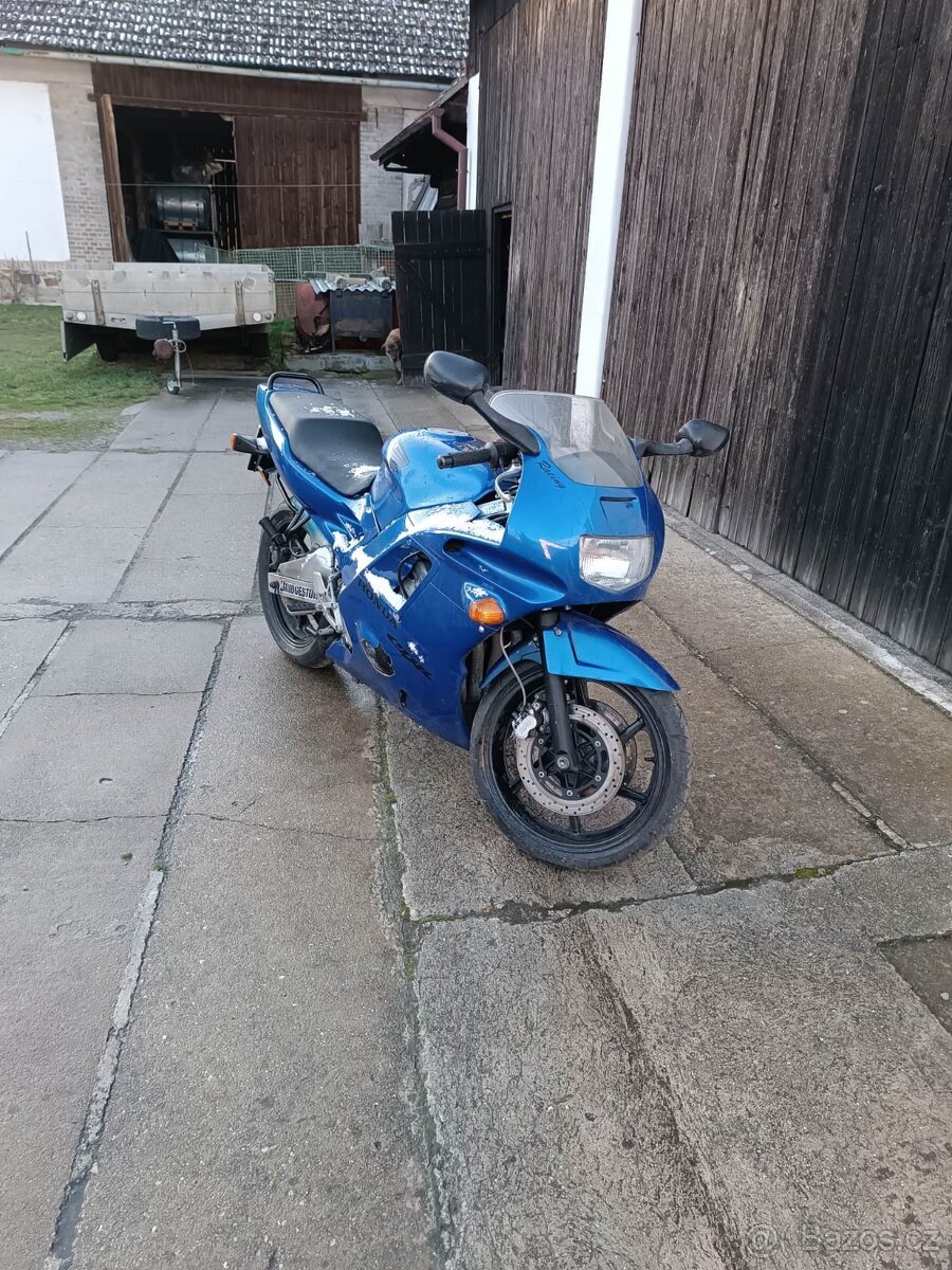 Honda CBR 600FN