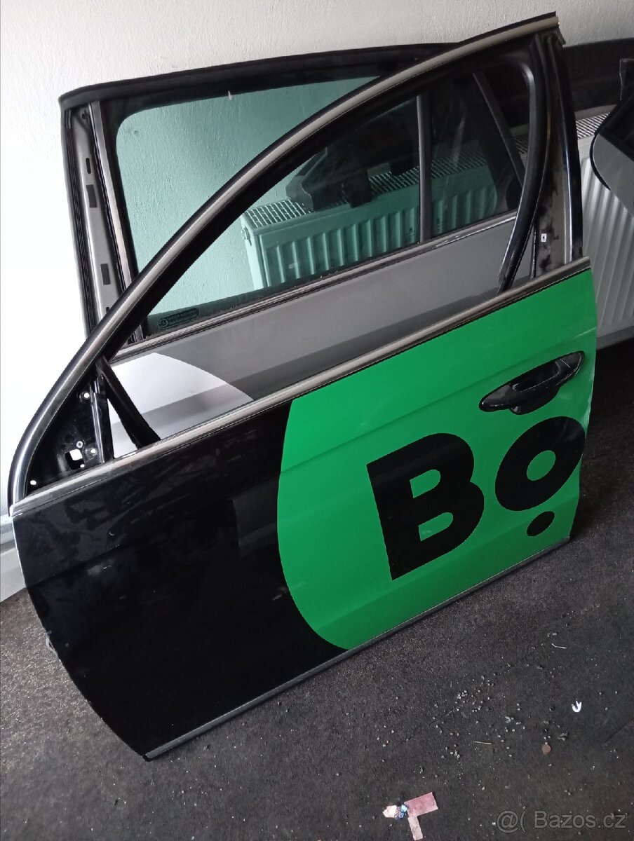Levé přední dveře VW Passat B7 lc9x