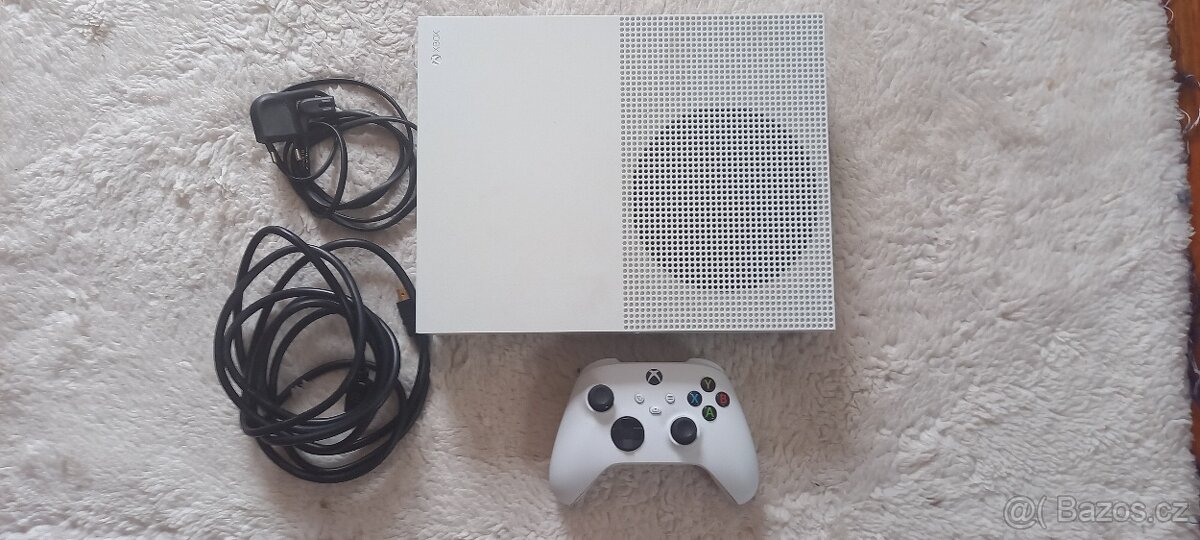 Prodám XBOX ONE S 1TB
