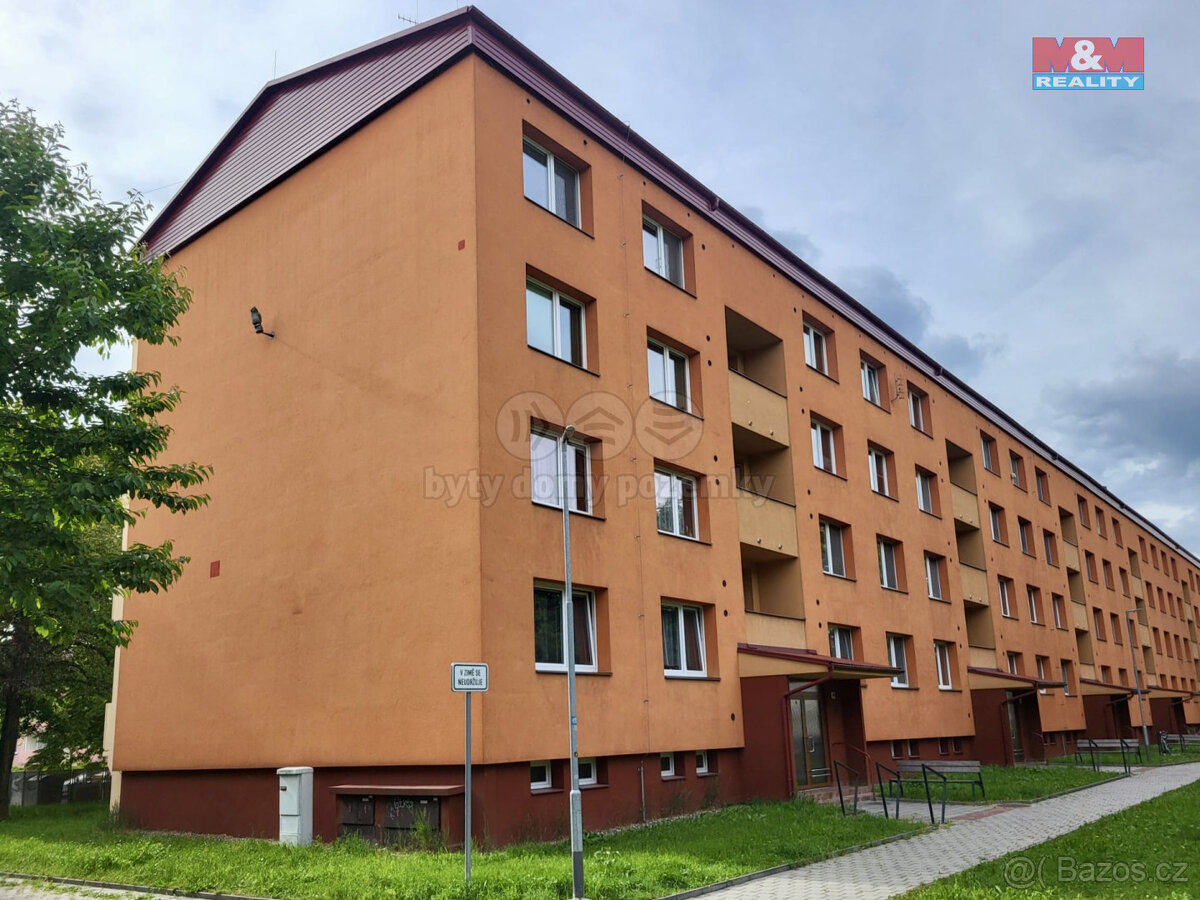 Pronájem bytu 1+1, 34 m², Uherské Hradiště, ul. Pod Svahy