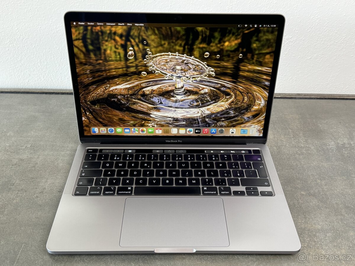 MacBook Pro 13" 2020 500GB / i5 / SG / 16GB - DPH