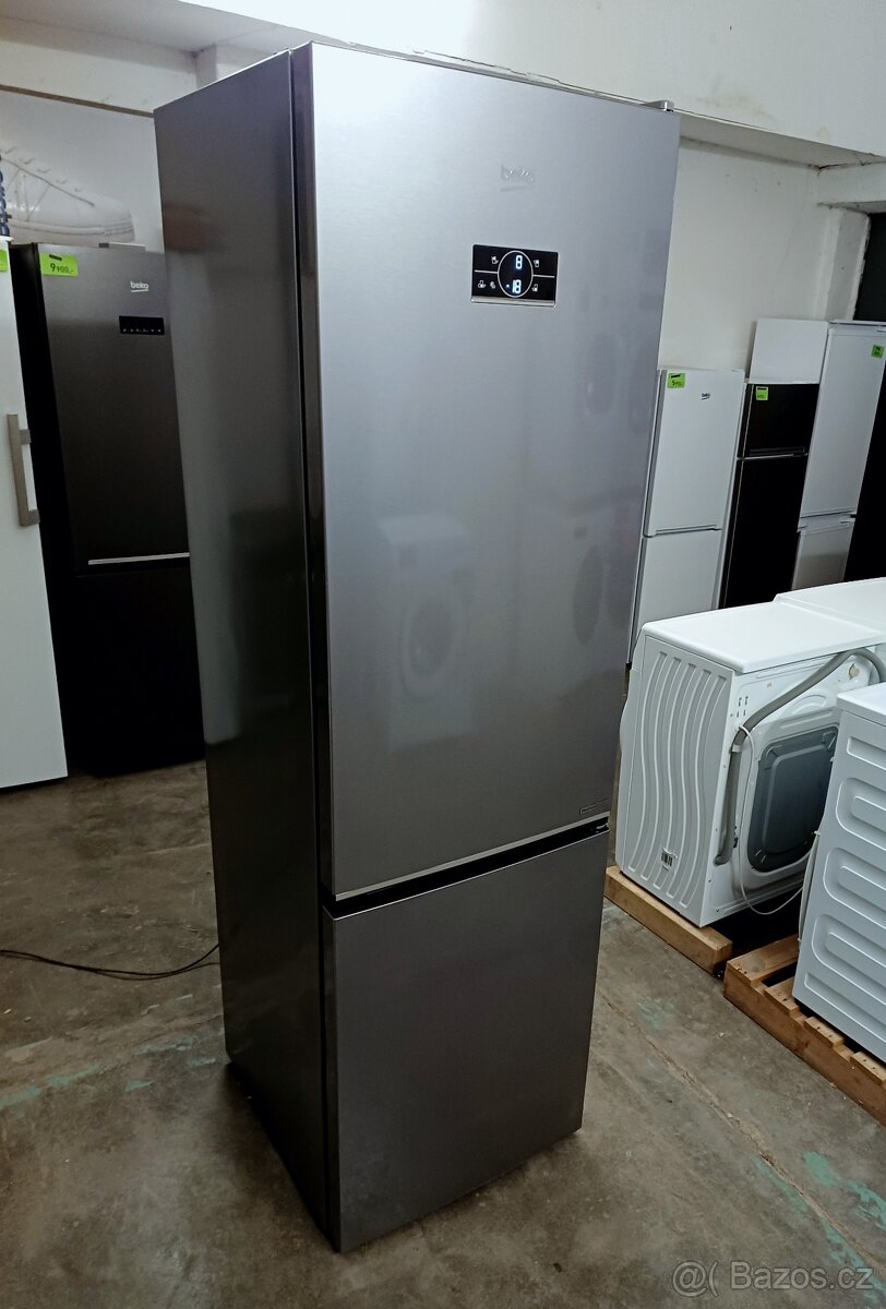 Nová lednice BEKO NeoFrost 203 cm, ZÁRUKA B5RCNA406HXB