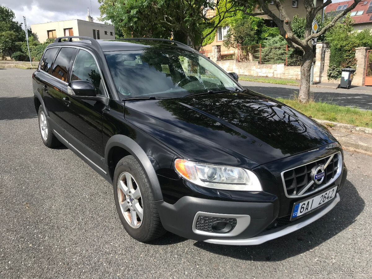 Volvo XC70 2.4 D5 AWD 151kW Summum