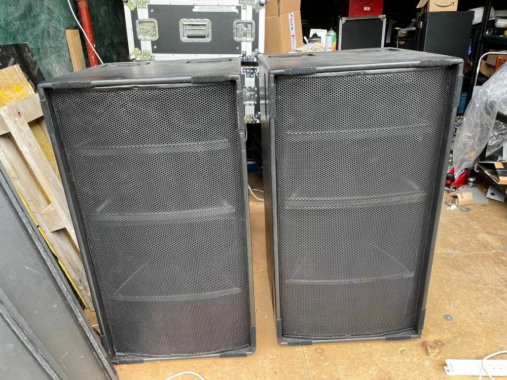 Martin audio f2