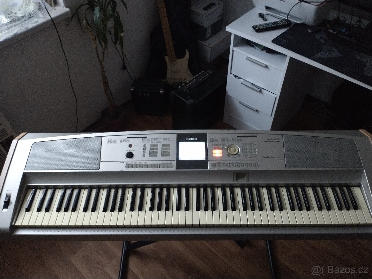 Yamaha dgx 505