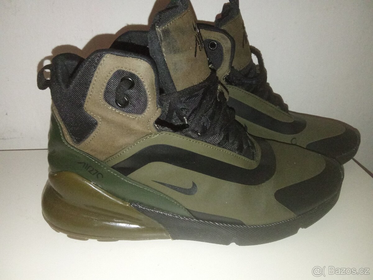 NIKE Air Max 270. vel.43