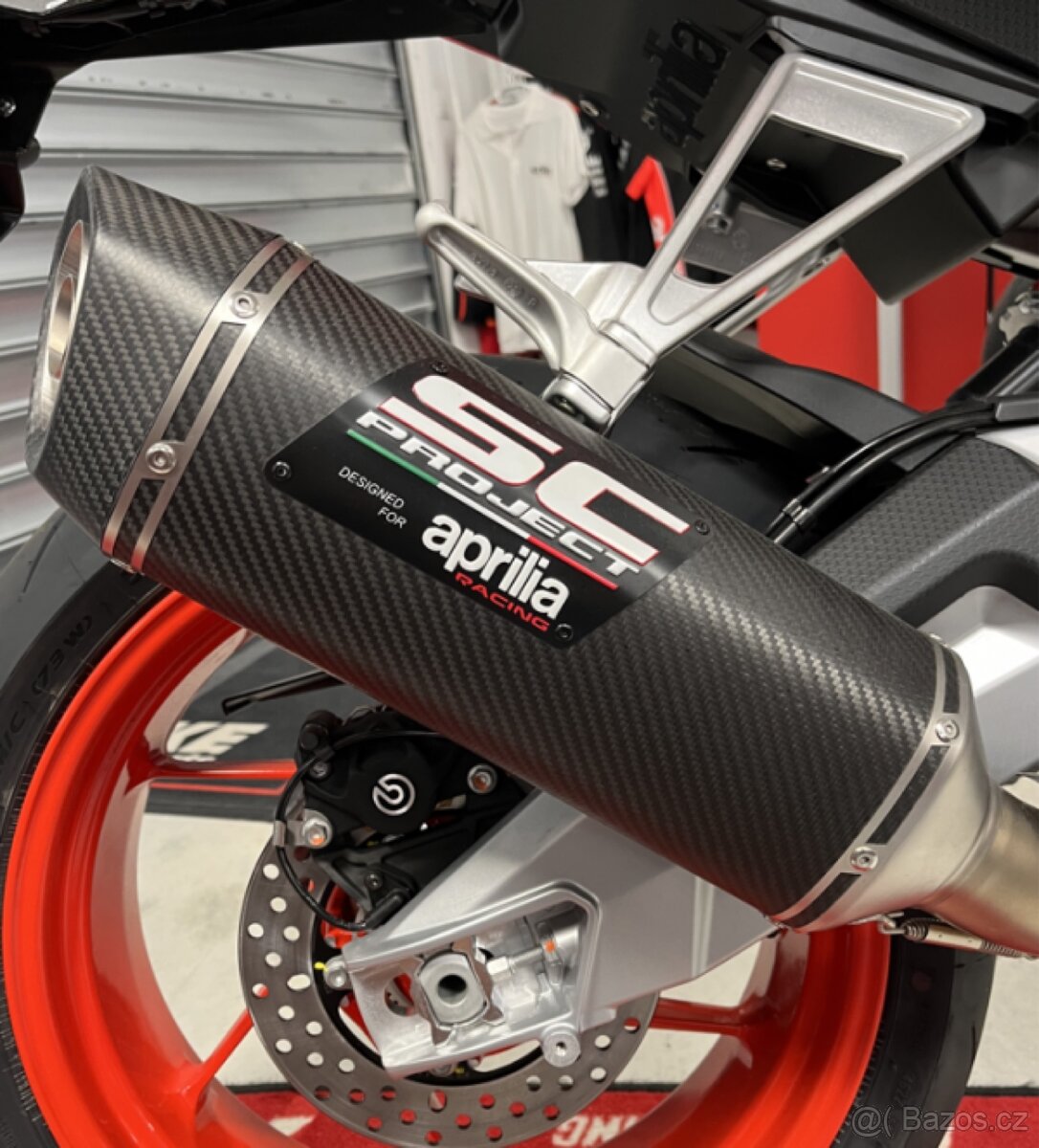Aprilia rs660 výfuk Koupím