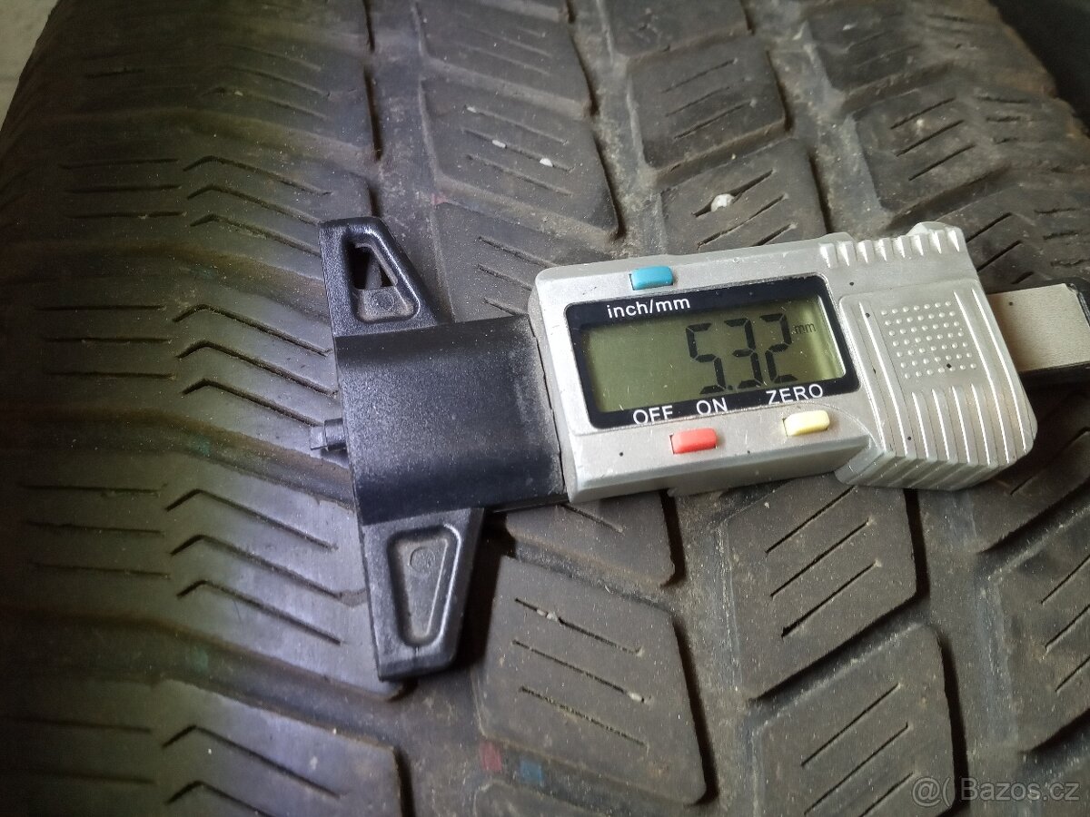 Zimní 215/55/16 215/55 R16