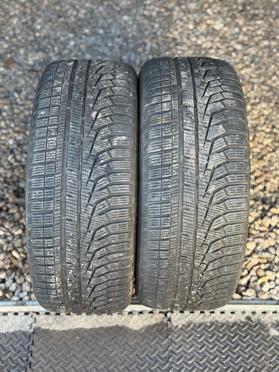 225/55/16 - Hankook zimní pár pneu
