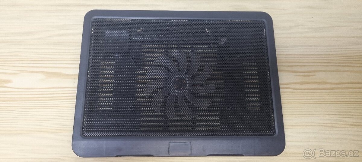 Podložka pod notebook