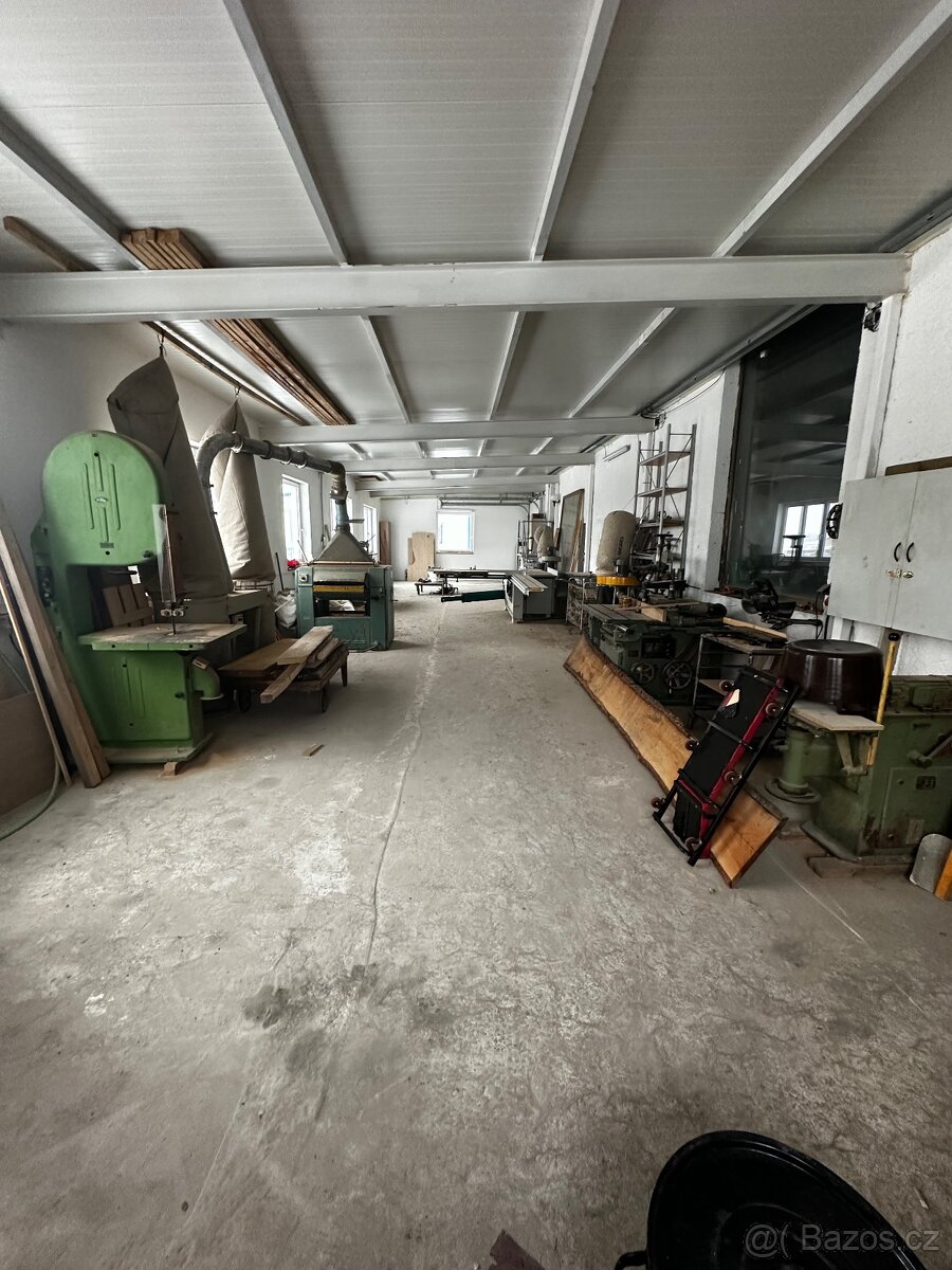 Pronajmu truhlářskou dílu