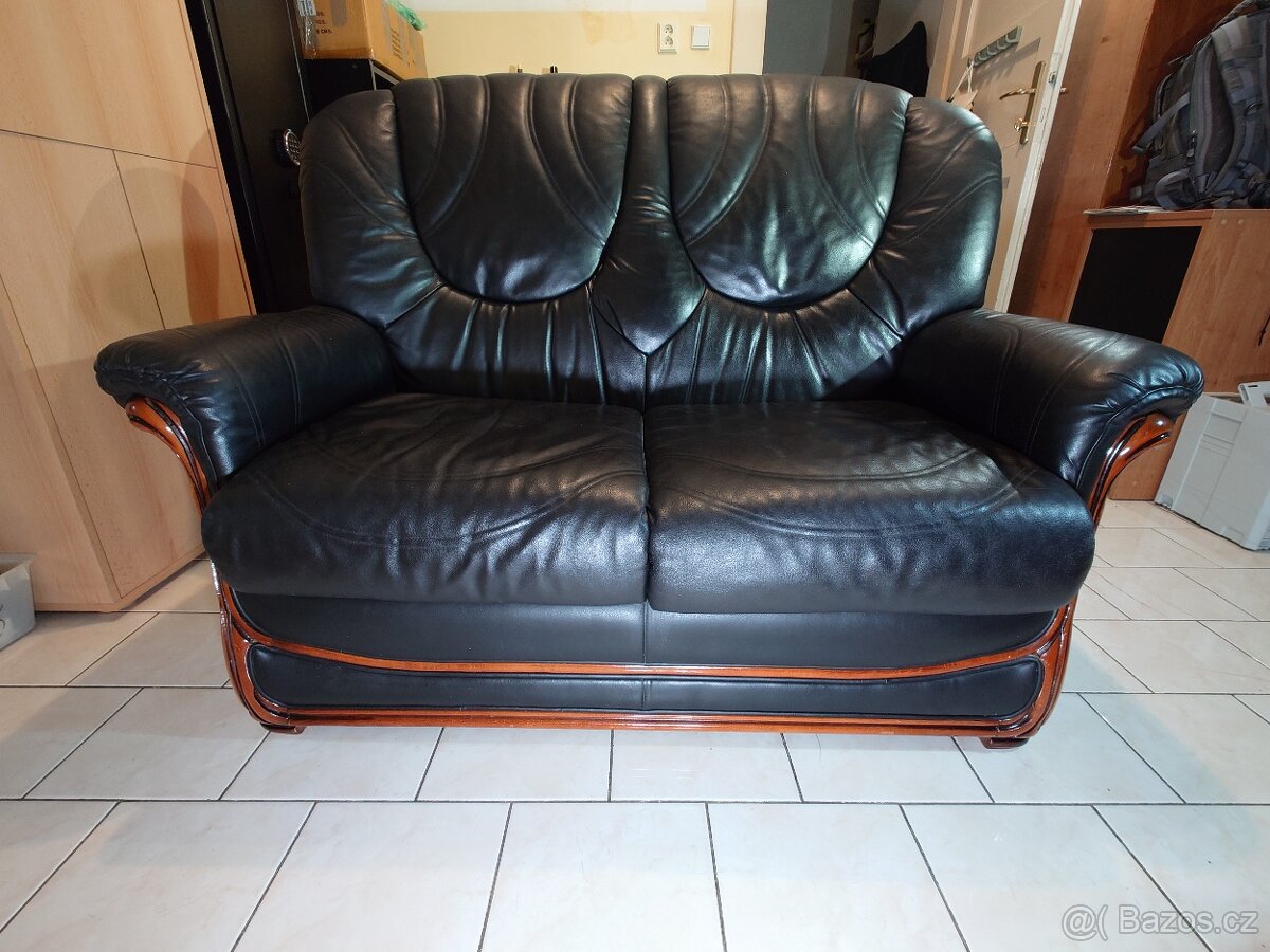 Italská kožená sedačka