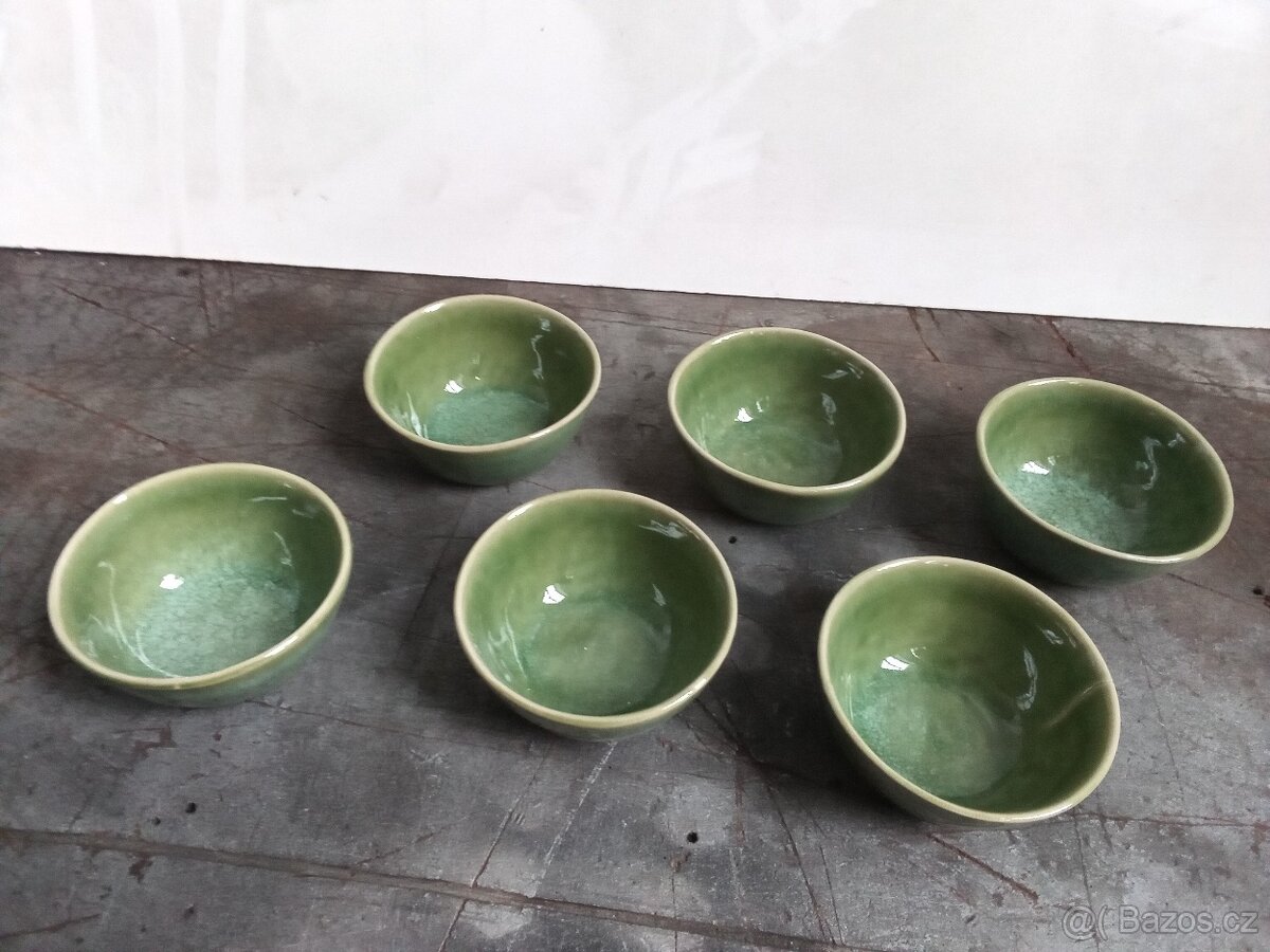 NOVÁ luxusní sada 6ks hrnků BJÖRN krásné zelené provedení