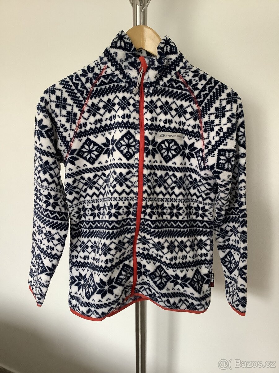 Kvalitní dětská lyžařská mikina