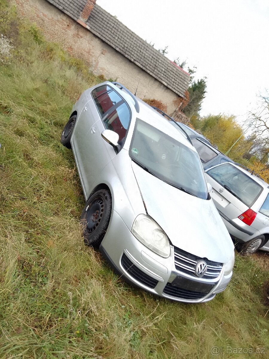 VW golf diesel variant combi nové pneu