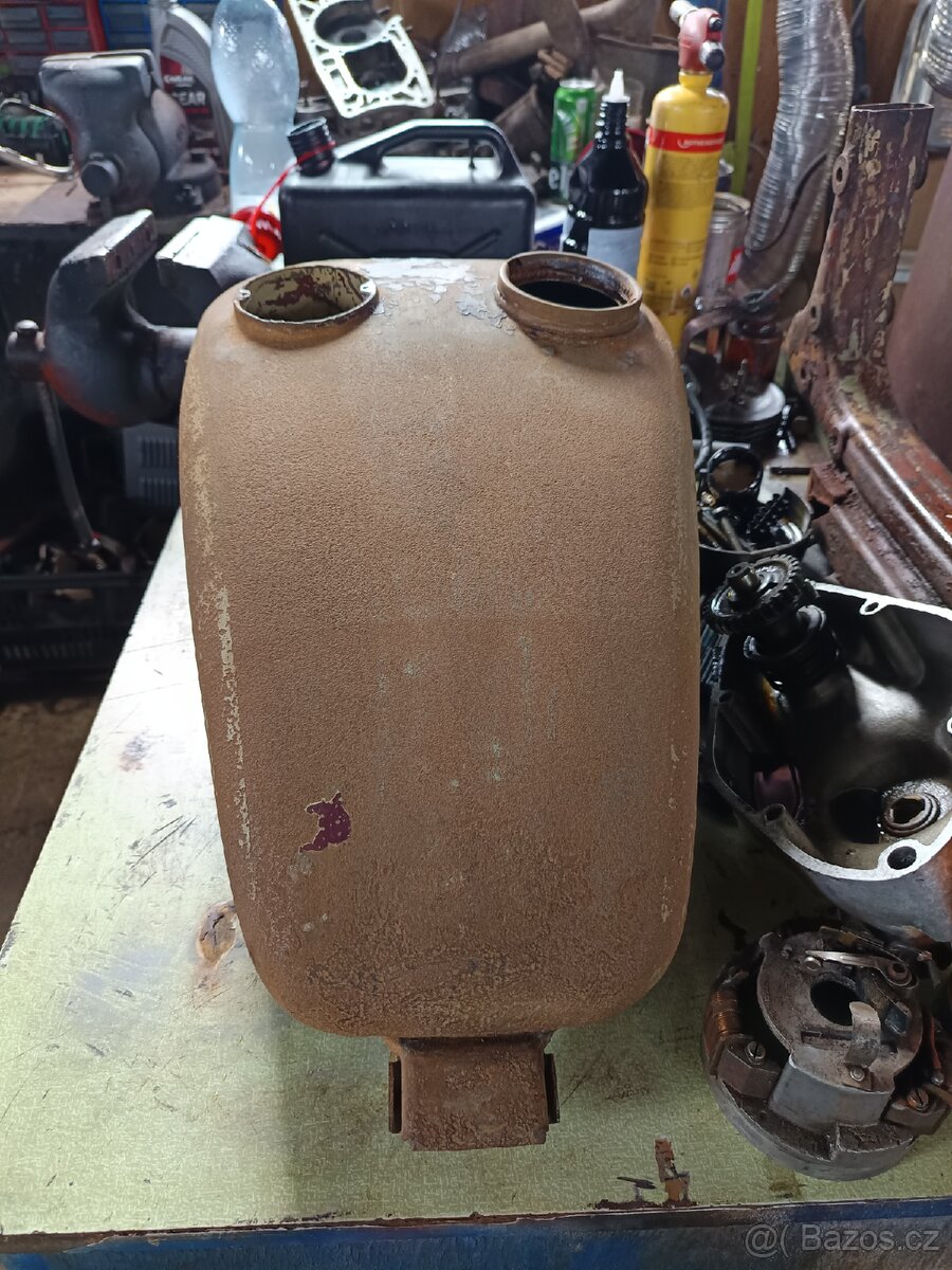 Nádrž DKW 350/43 NZ