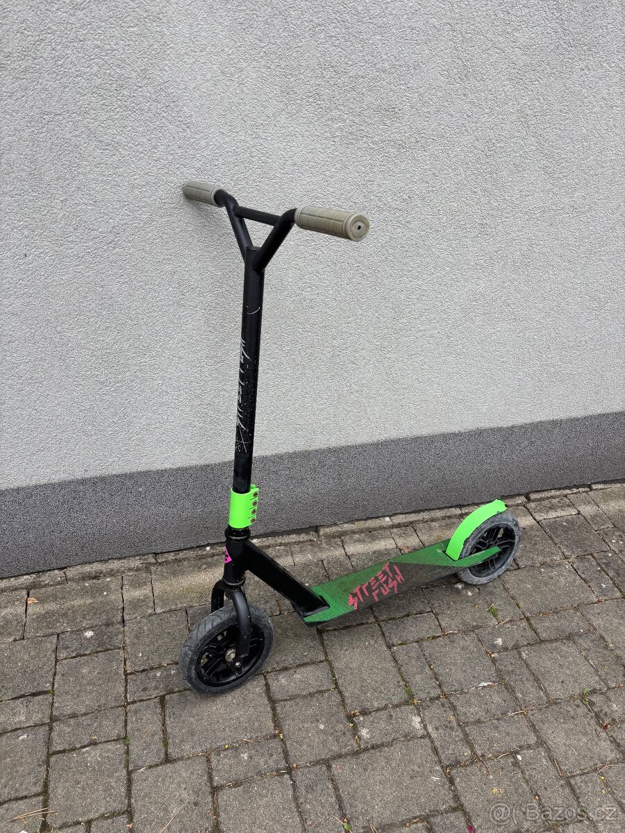 Koloběžka Street Surfing STREET RUSH Xtreme