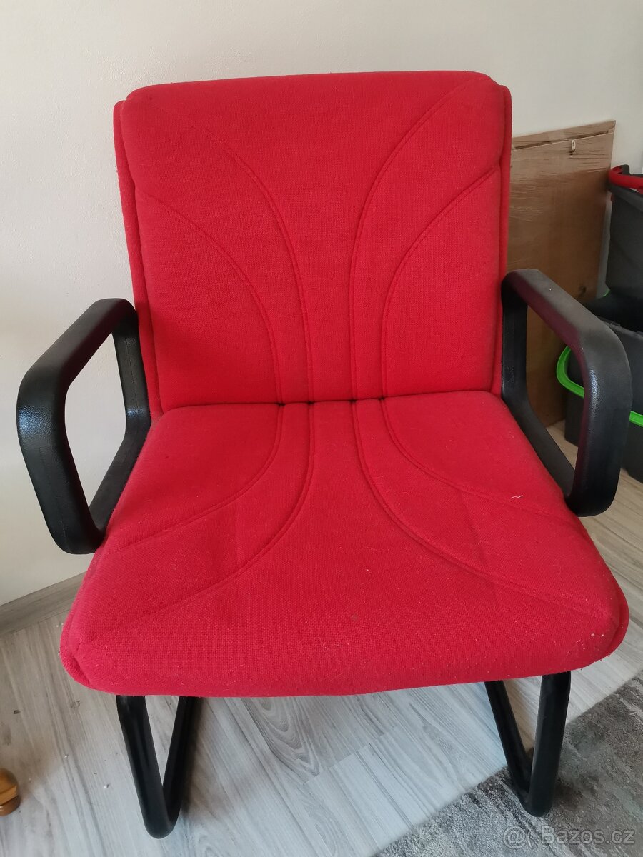 Pohodlné křeslo