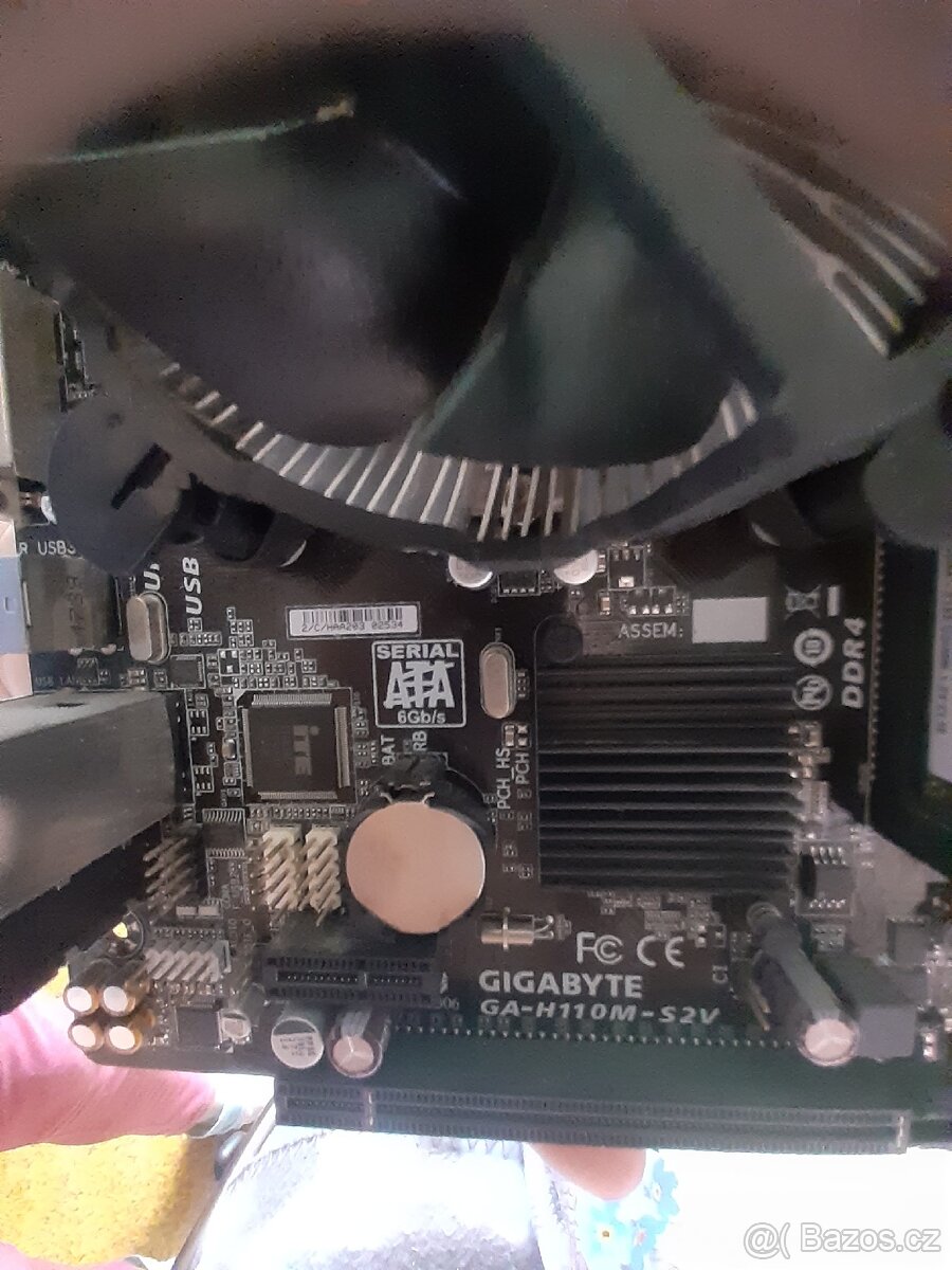 ZÁKLADNÍ DESKA GIGABYTE