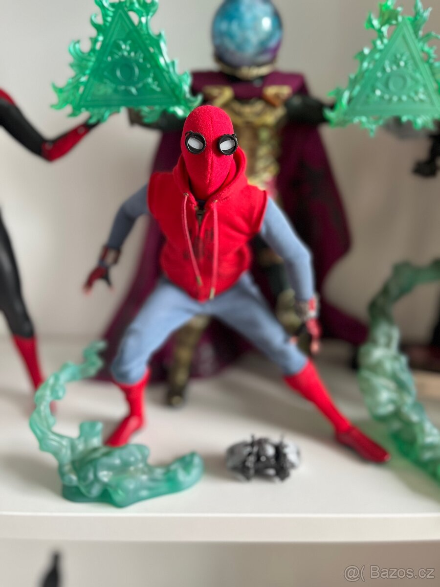 Hot Toys Spider Man Homecoming