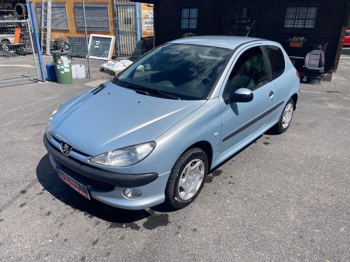 PEUGEOT 206 XS 1.6i 65KW 1 Majitel v ČR