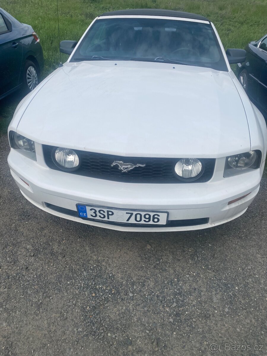 Ford mustang GT V8 manual
