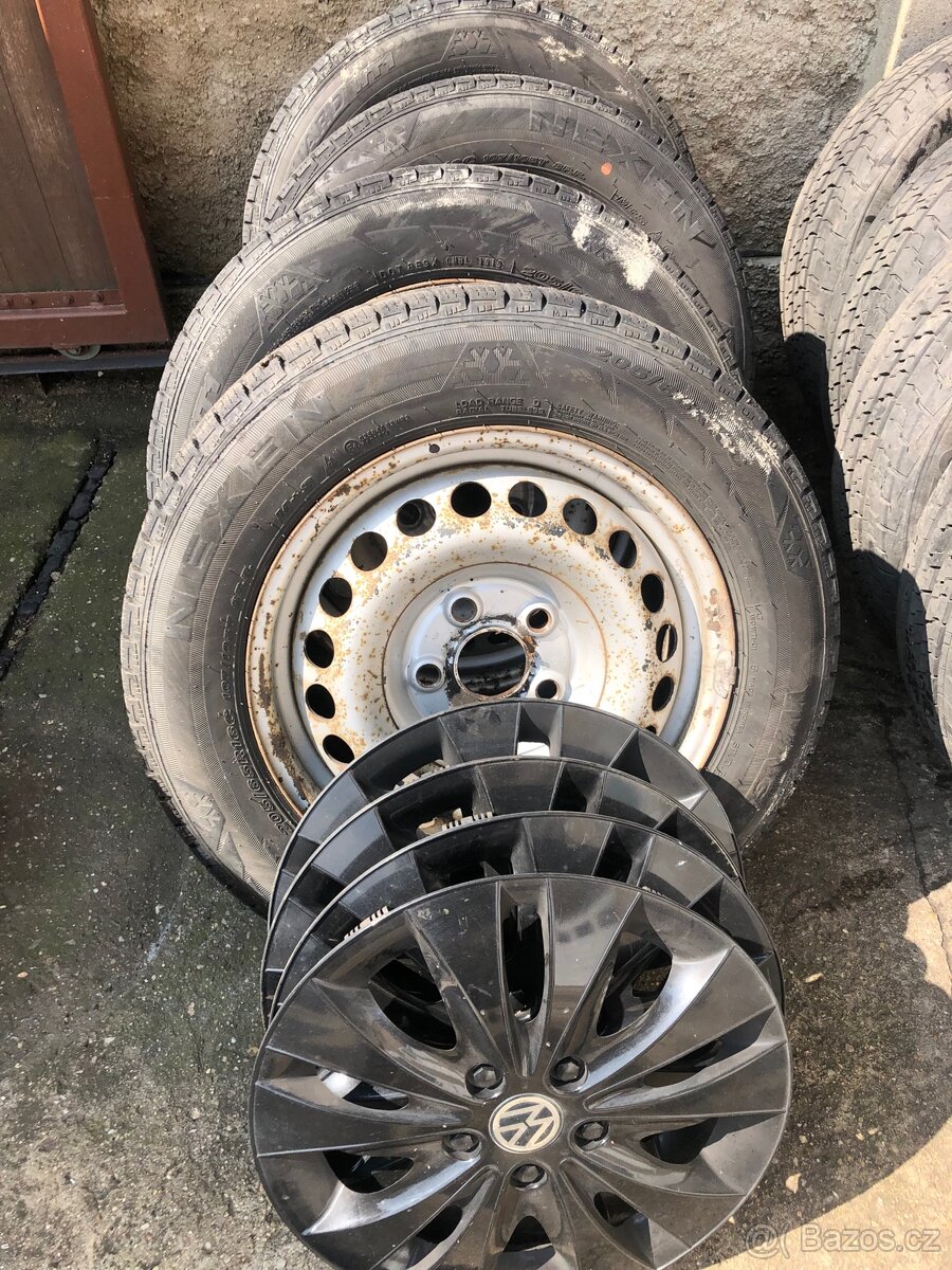Sada zimních kol 295/65R16C rozteč 5x120.