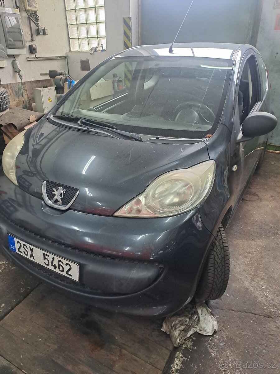 Prodám Peugeot 107
