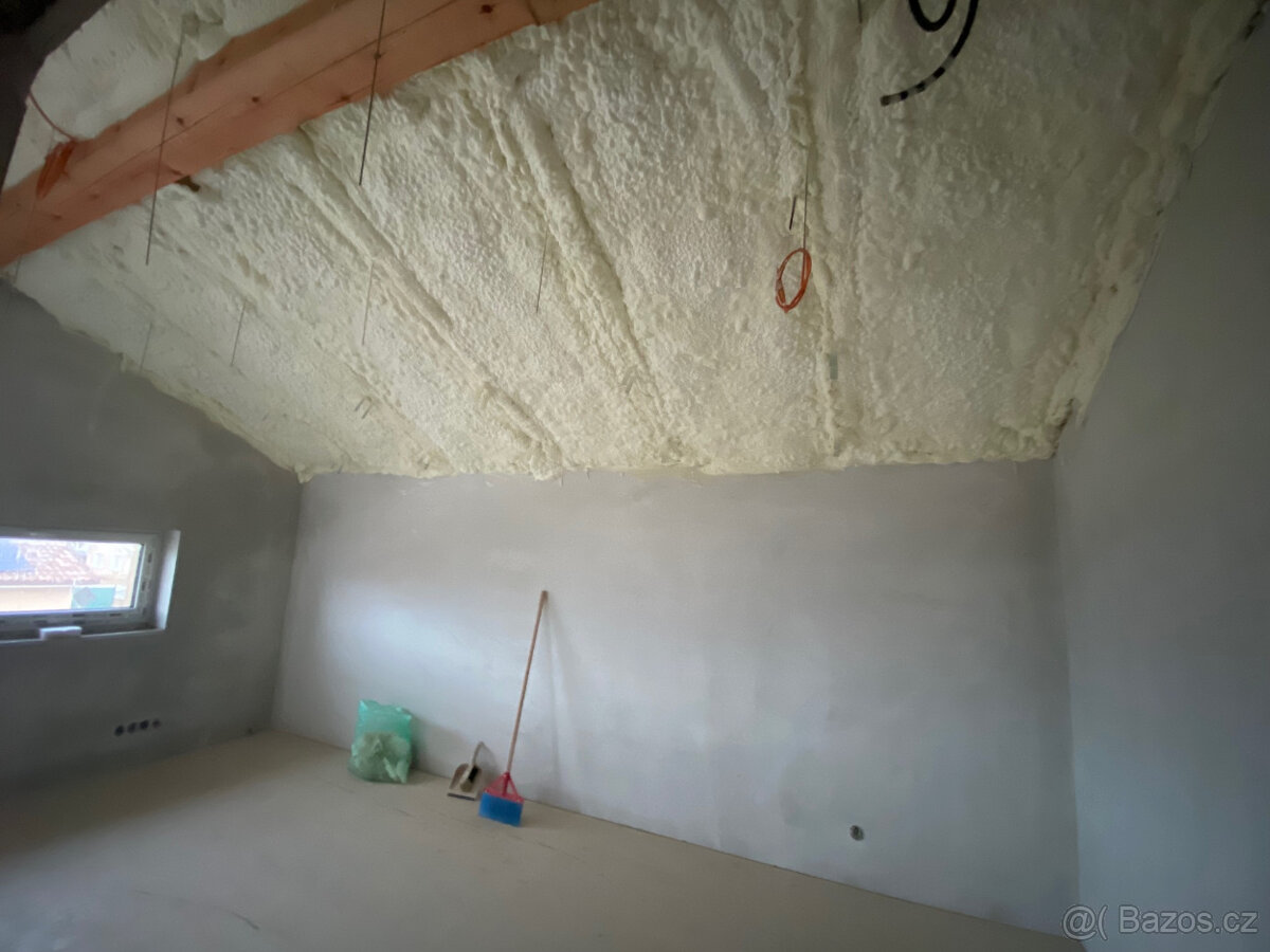 Stříkaná pěna, foukaná minerální nehořlavá izolace, Anhydrit