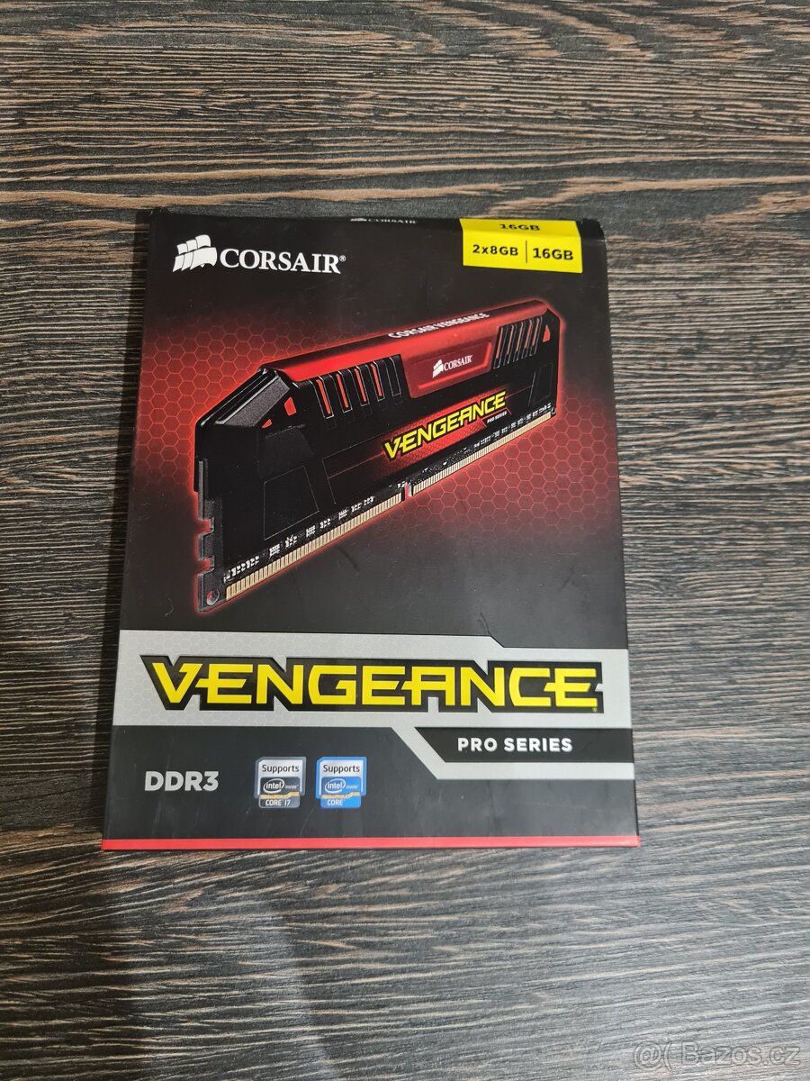 Corsair Vengeance Pro 16GB (2 x 8GB) DDR3 DRAM 1866MHz