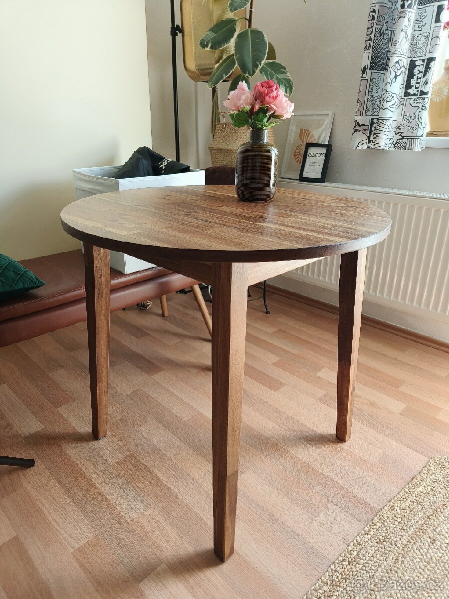 Masivní akciový stůl Ikea 89 cm