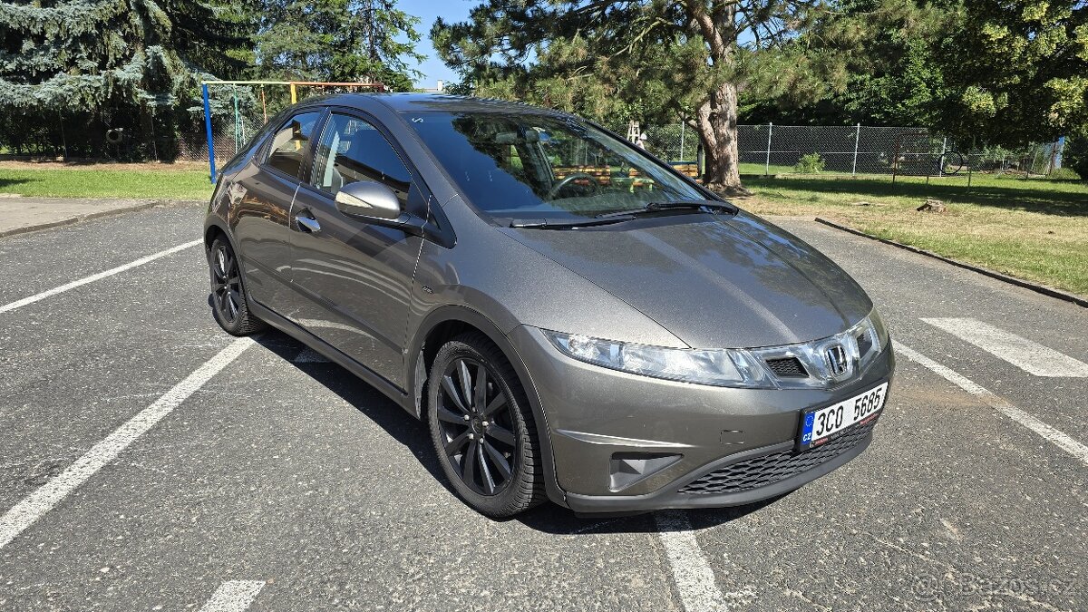Honda Civic 8g 1.8