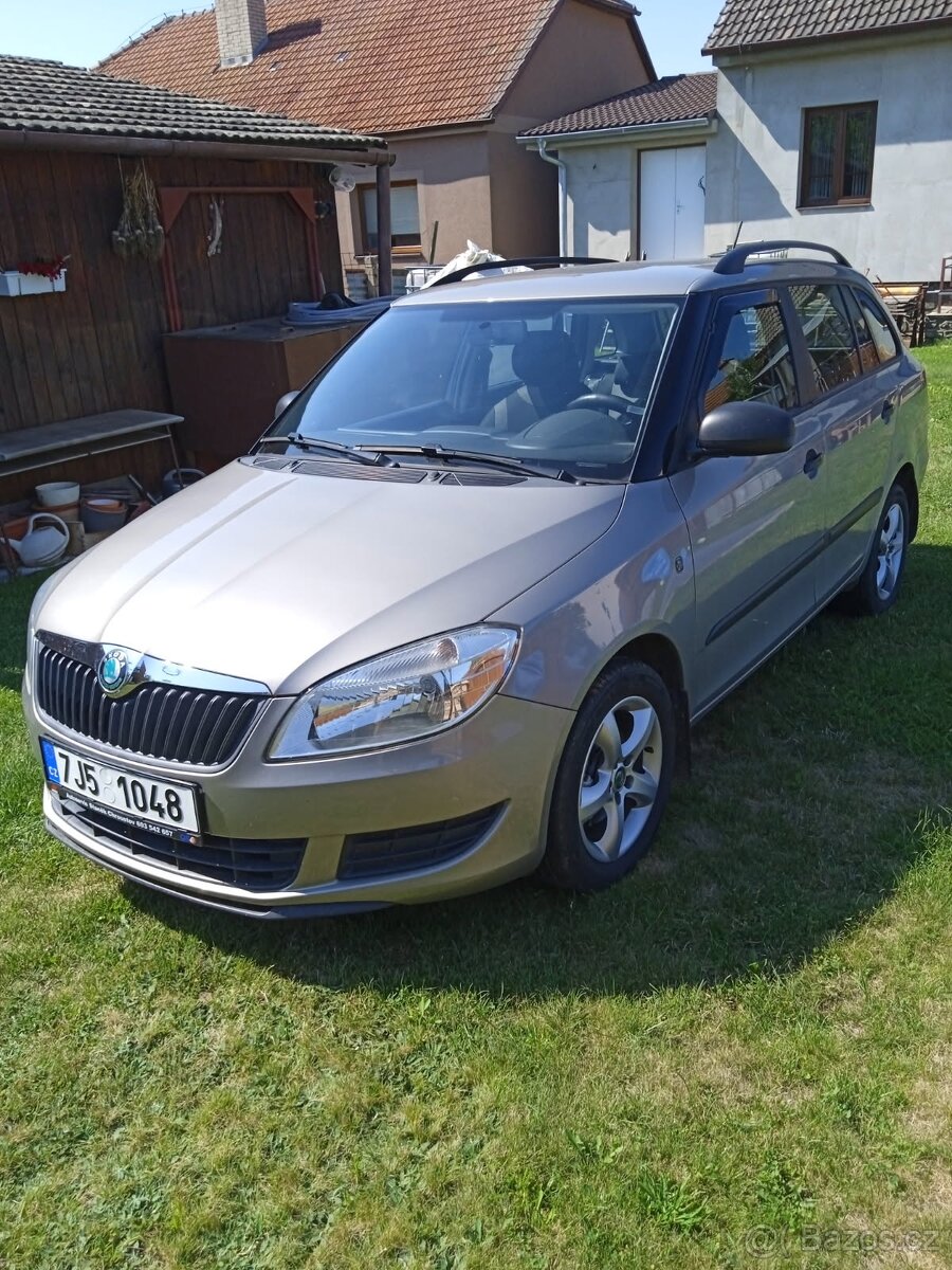 Škoda Fabia 2 1.4 16V klimatizace