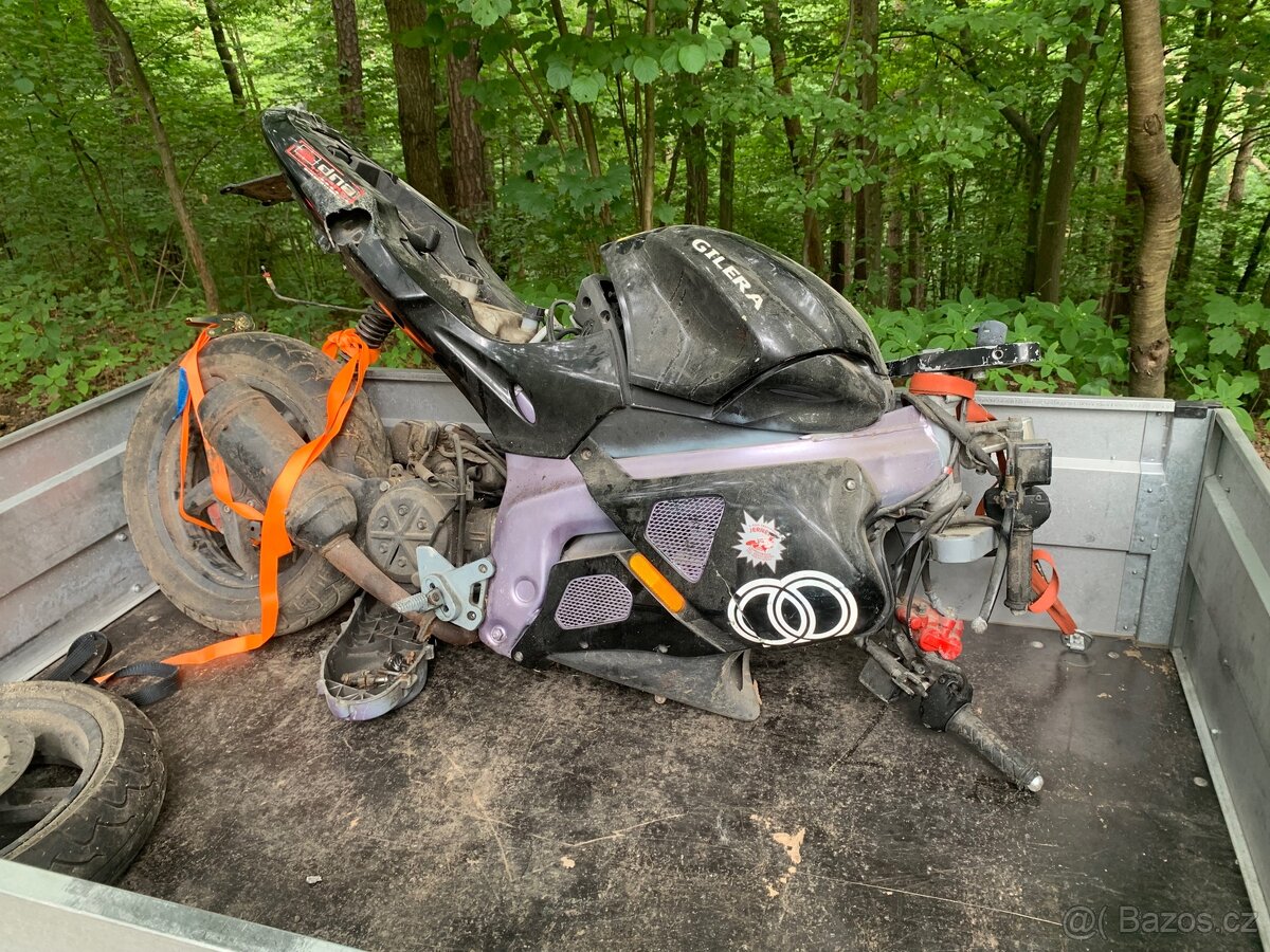 Gilera DNA 50 na náhradní díly